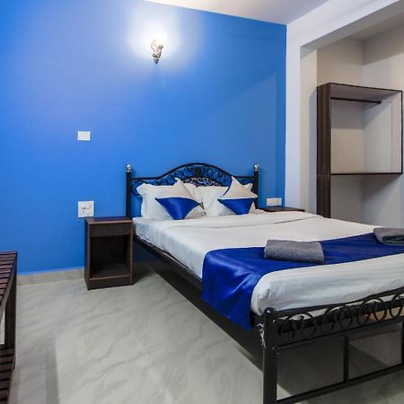 Monteiro Towers Hotel Candolim Exterior photo